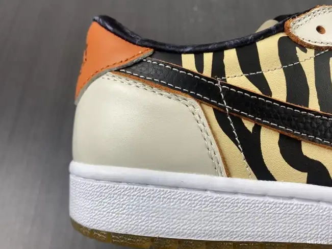 Reps TBkick DH6932-100 Jordan Low 1 Tiger of OG Year Air the 0525